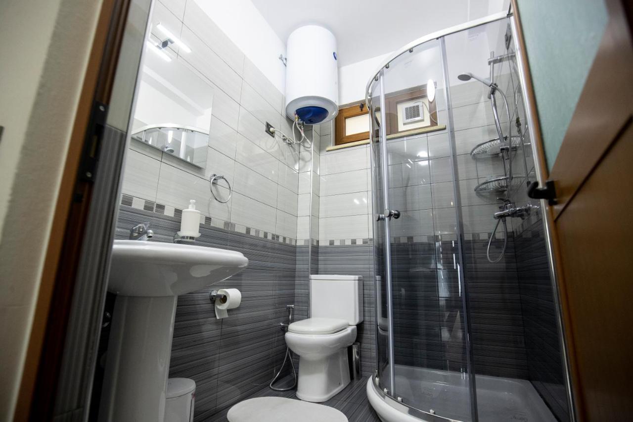 Xhuli Guesthouse Shkoder Exterior photo