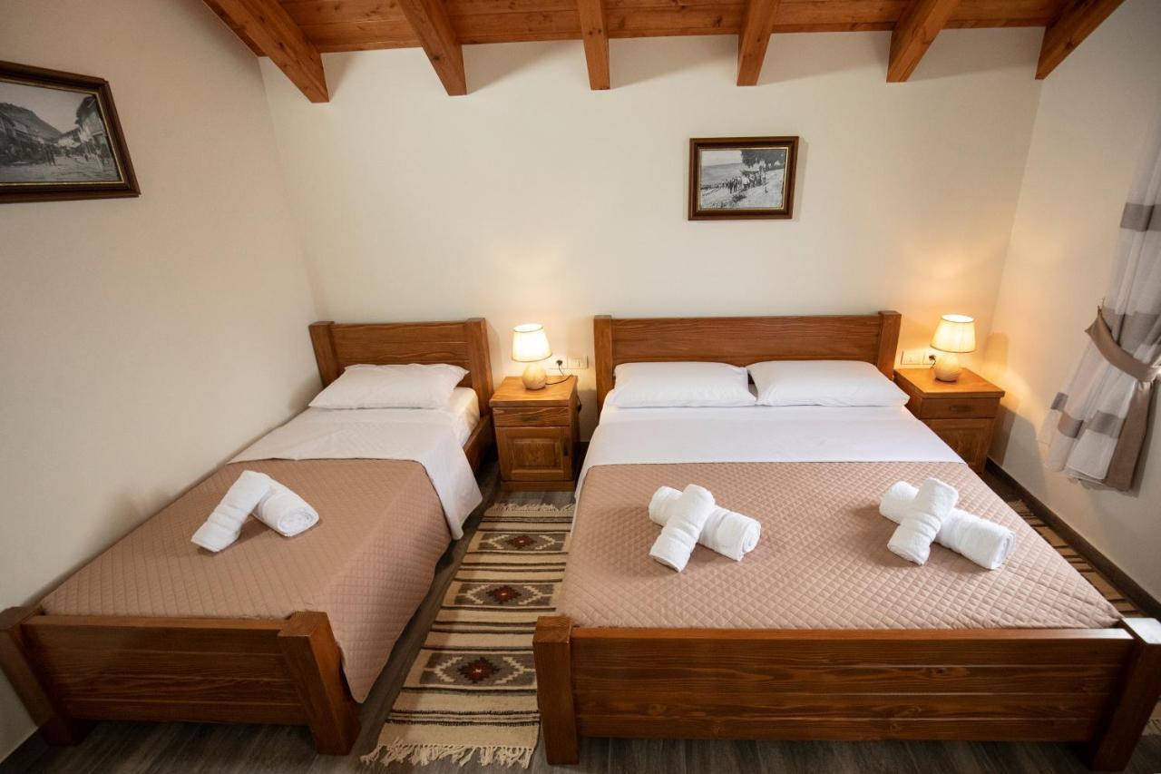 Xhuli Guesthouse Shkoder Exterior photo
