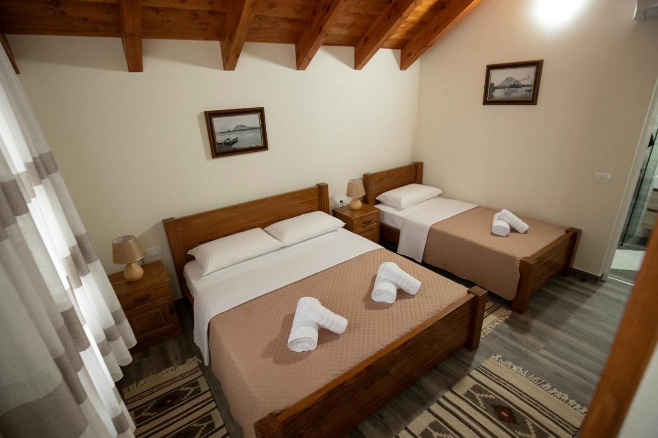 Xhuli Guesthouse Shkoder Exterior photo