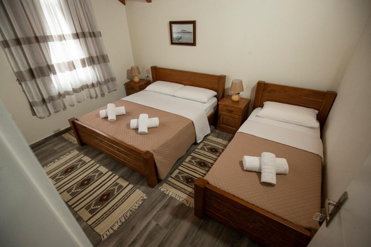 Xhuli Guesthouse Shkoder Exterior photo