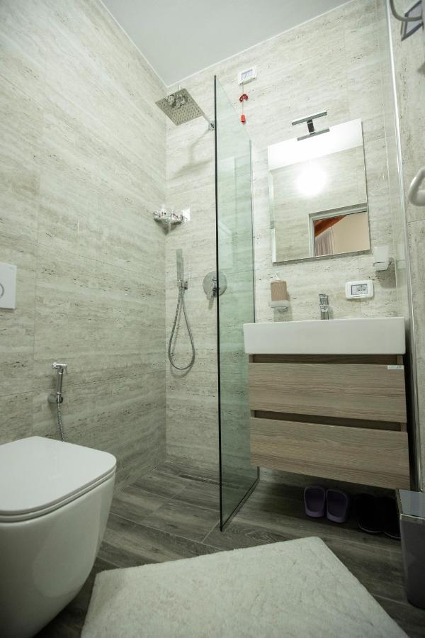 Xhuli Guesthouse Shkoder Exterior photo
