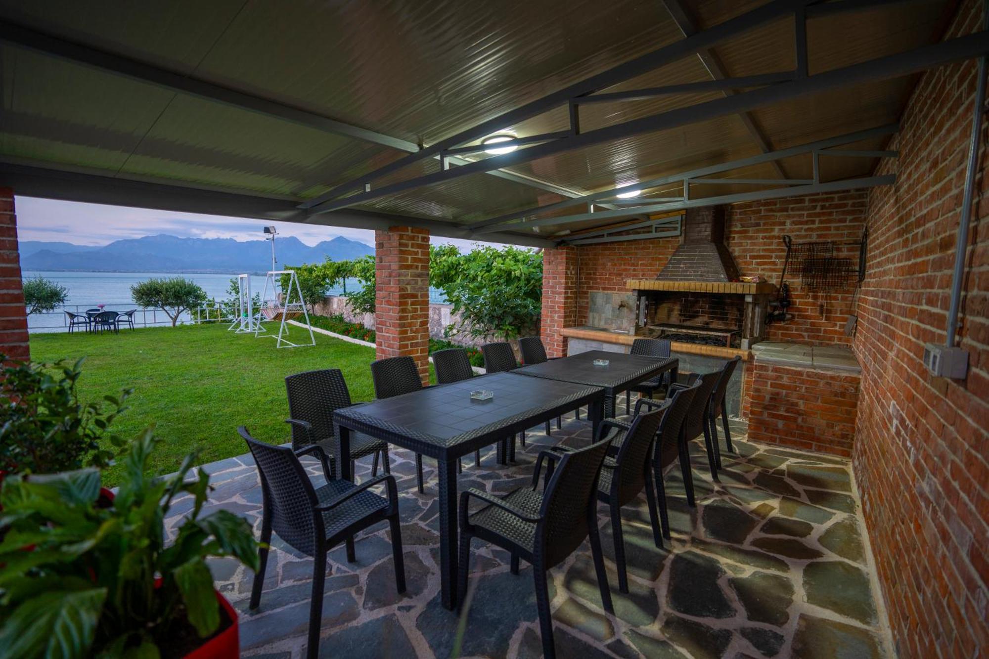 Xhuli Guesthouse Shkoder Exterior photo